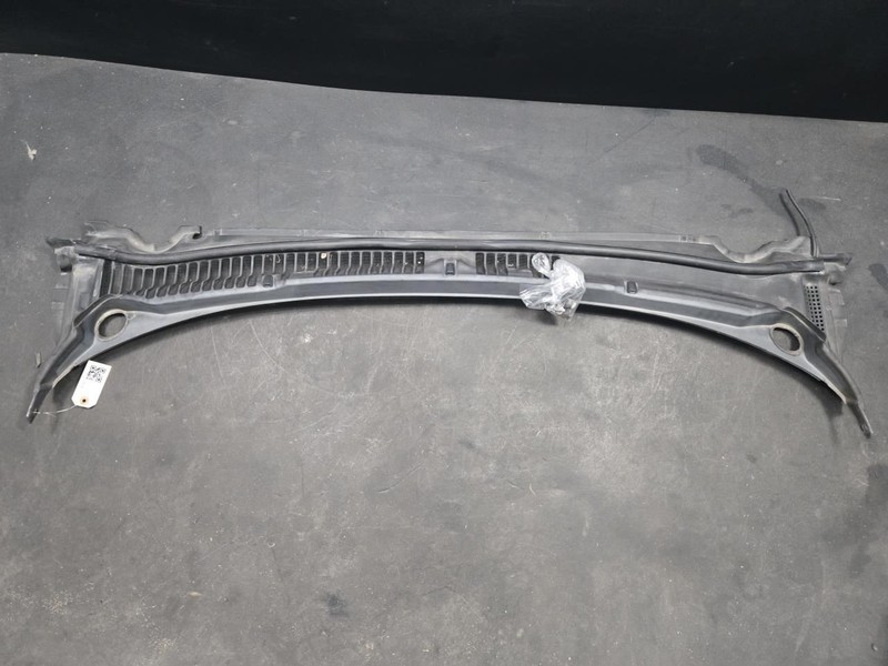 Cowl Vent Panel 2018 Ford Fusion DS73-F02216-AG 2013 2014 2015 2016 2017 - 2020