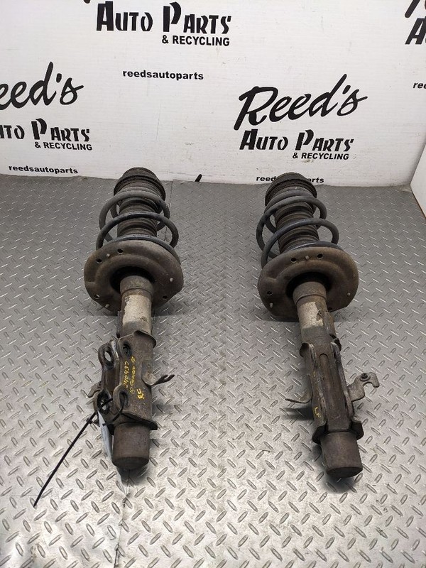 10-15 Camaro Ss Front Strut Spring Set Pair Struts Lh Rh1177823