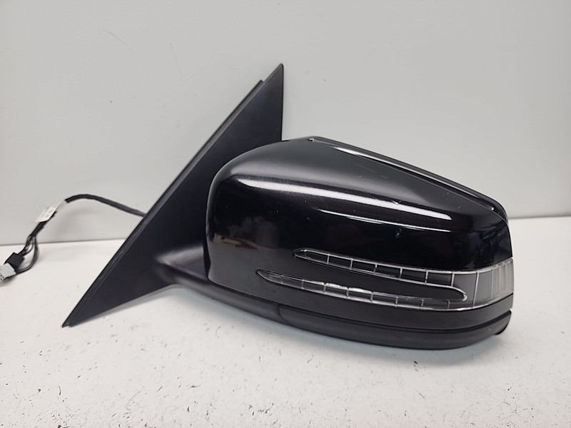 2048105916 | 11 - 14 Mercedes C250 C300 Left Driver Power Door Mirror Black LH
