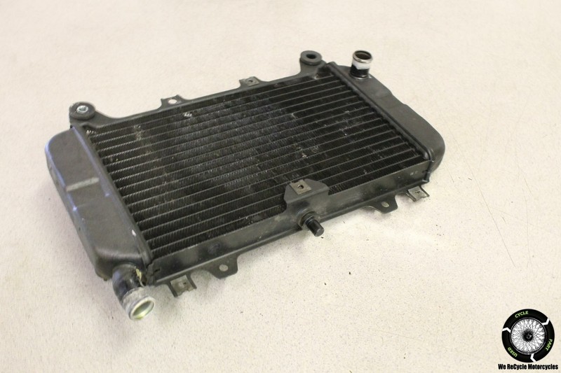 1999 Kawasaki Ninja ZX6 ZX600 E ENGINE RADIATOR MOTOR COOLER COOLING ZX 600 99