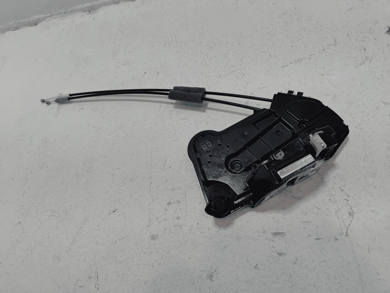 2016-2025 TOYOTA MIRAI FRONT RIGHT PASSENGER SIDE DOOR LATCH LOCK ACTUATOR OEM