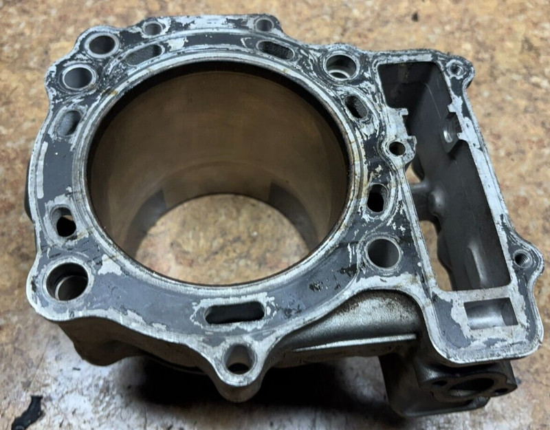 2003 Suzuki SV1000 SV1000SK3 SV 1000 SK3 Engine Rear Cylinder Jug Barrel D11