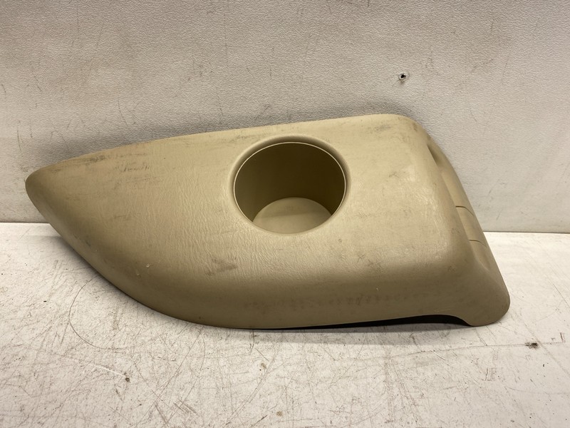 2004-2007 TOYOTA HIGHLANDER LEFT REAR CUP HOLDER TRIM BEZEL TAN OEM