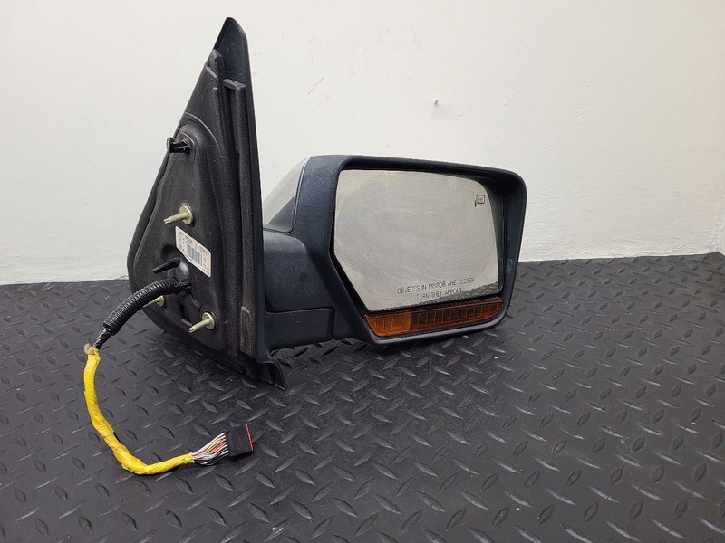 07-08 Lincoln Navigator Left Driver Power Mirror Assembly Chrome OEM 8L7Z17683AA