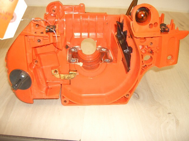 Husqvarna340 e-series main body oil tank chainsaw part only bin 509