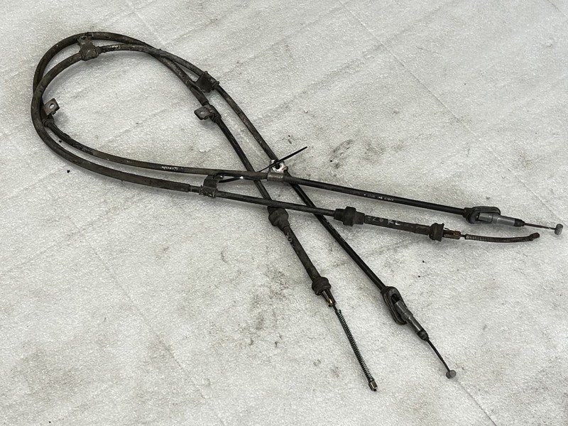 1990 1991 1992 1993 HONDA ACCORD LX SEDAN REAR BRAKE CABLES PAIR