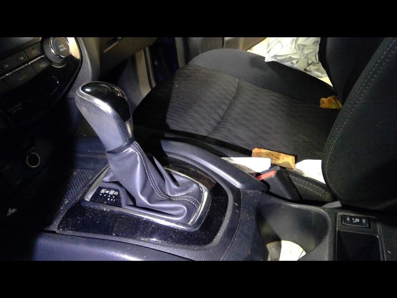 2017 ROGUE Automatic Transmission Shifter 1559861