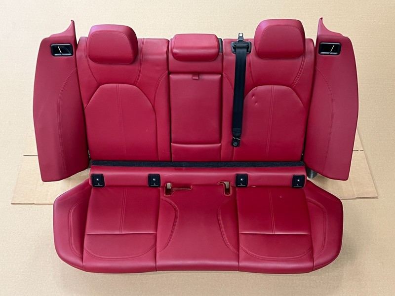 ⭐2018-2024 ALFA ROMEO STELVIO Q4 REAR COMPLETE BENCH SEAT CUSHION RED LOT2587