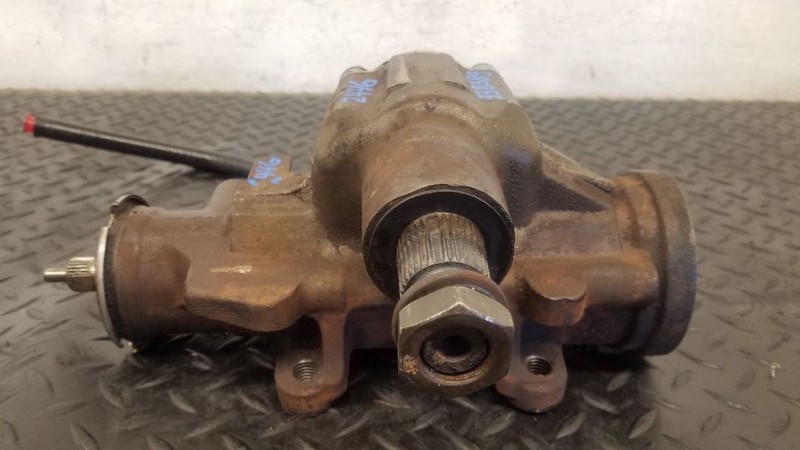 97-00 Chevrolet Tahoe Power Steering Gear Box OEM 26100345