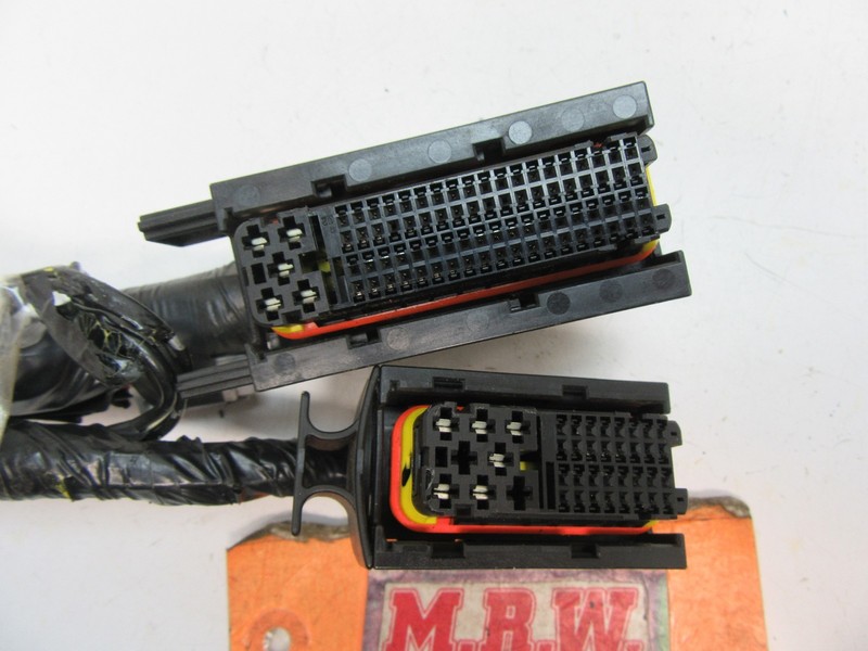 ENGINE COMPUTER WIRE PLUG CONNECTOR FOR 04 05 MAXIMA ECM AUTOMATIC TRANSMISSION