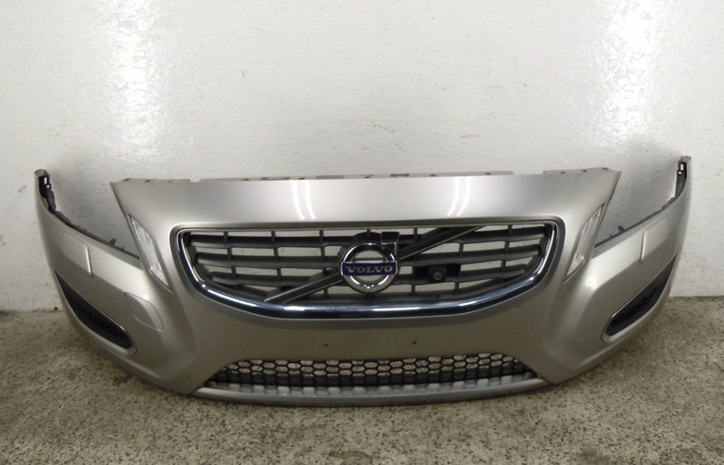 11-13 Volvo S60 T5 Front Bumper Cover W/ Grilles, Washers & Running Lamps OEM