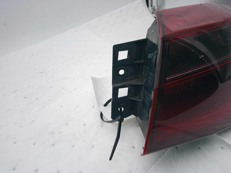 2018 INFINITI Q50 Right Tail Light Assembly Black OEM Used 646090 116k Miles