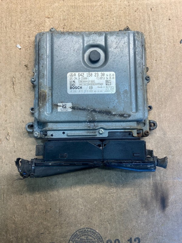 2007 to 2009 Mercedes Sprinter ECU ECM Engine Control Module Unit OEM z5555 DG
