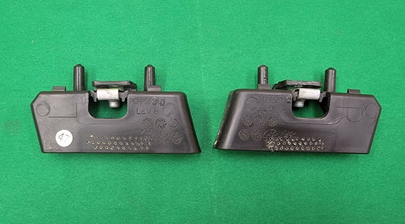 09-18 RAM 1500 FRONT BUMPER UPPER COVER OUTER SUPPORT BRACKET RIGHT & LEFT MOPAR
