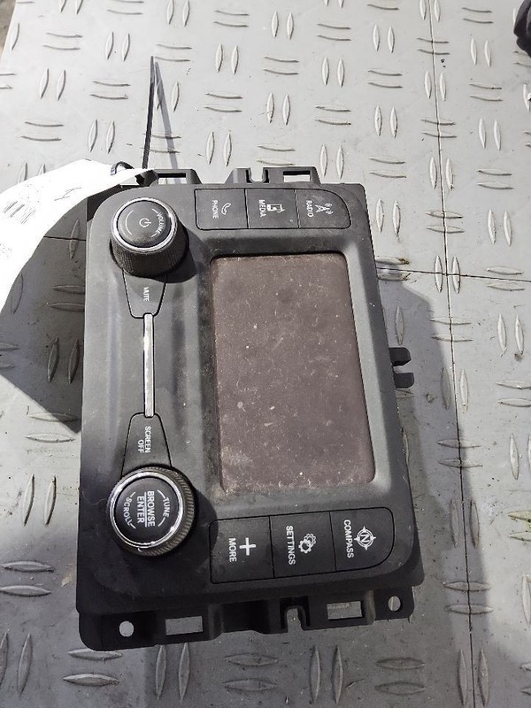 2019-2020 DODGE RAM 2500 Radio 5 inch Touch Screen Display And Receiver SiriusXM