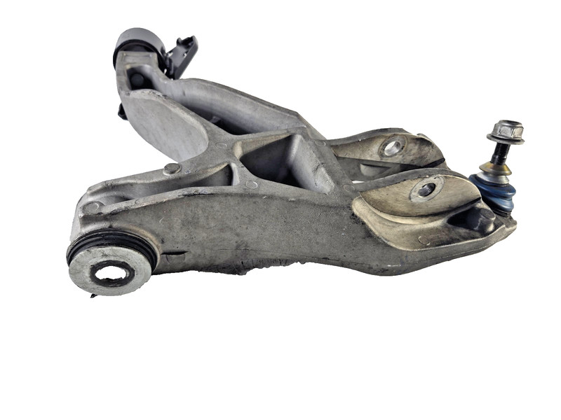 2003 2005 Lincoln Town Car Right Passenger Front Suspension Lower Control Arm OE