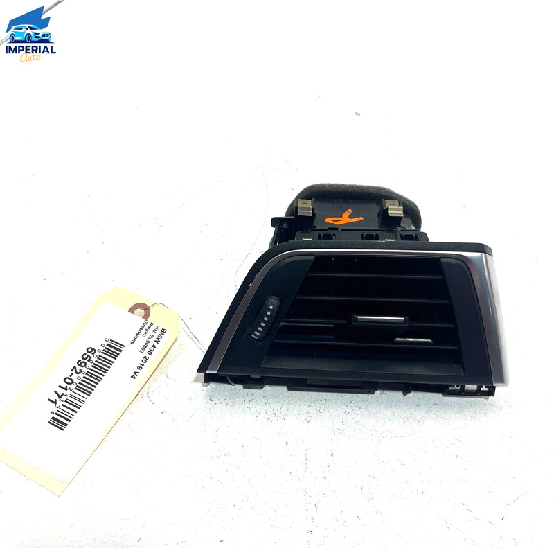 DASHBOARD RIGHT SIDE OUTER AIR VENT HEAT GRILLE OEM 2014-2019 BMW F36 Gran Coupe