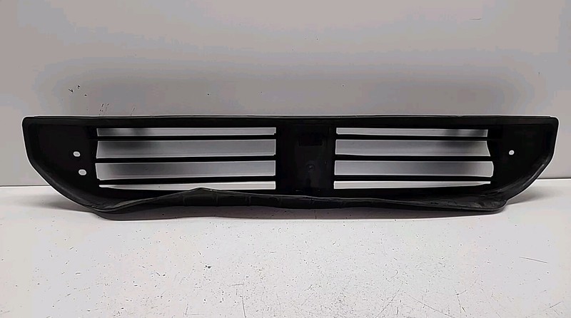 4R86303100 | 11-15 Hyundai Sonata Hybrid Sedan Front Lower Grille Air Shutter OE