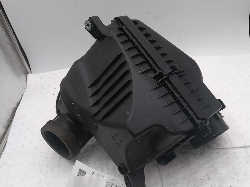 2015 Acura MDX Air Cleaner Assembly OEM Black 3.5L 105K Miles NJ25-25294-639815