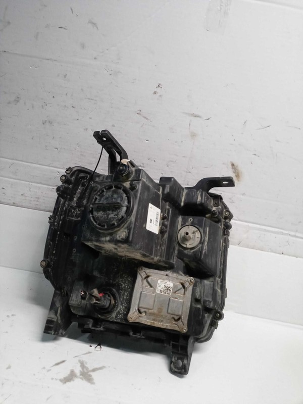 2017 GMC Sierra 1500 Pickup Left Headlight Assembly Grey Used 113k Miles