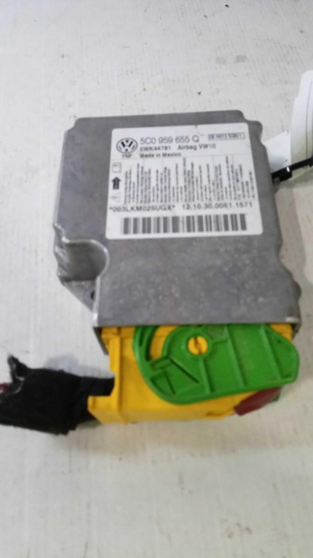 Used Air Bag Module fits: 2013 Volkswagen Beetle Air Bag LH dash Htbk Grade A
