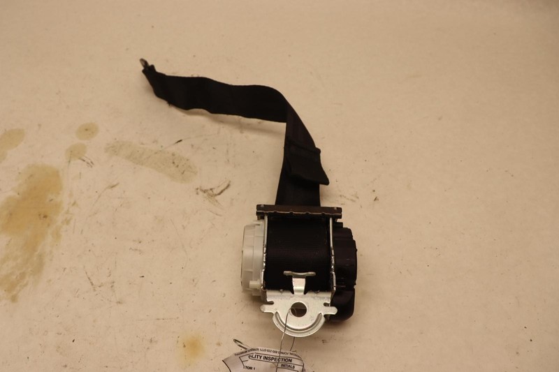 2018-2024 ALFA ROMEO STELVIO REAR SECOND ROW RIGHT SIDE SEAT BELT OEM