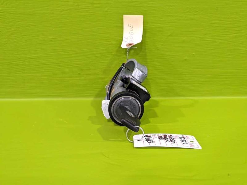 09 10 11 12 ROGUE IGNITION SWITCH CYLINDER HOUSING W/KEY OEM 3706-6