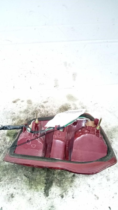 2005 Toyota RAV4 Left Tail Light Assembly Grey OEM 491069 200K Miles