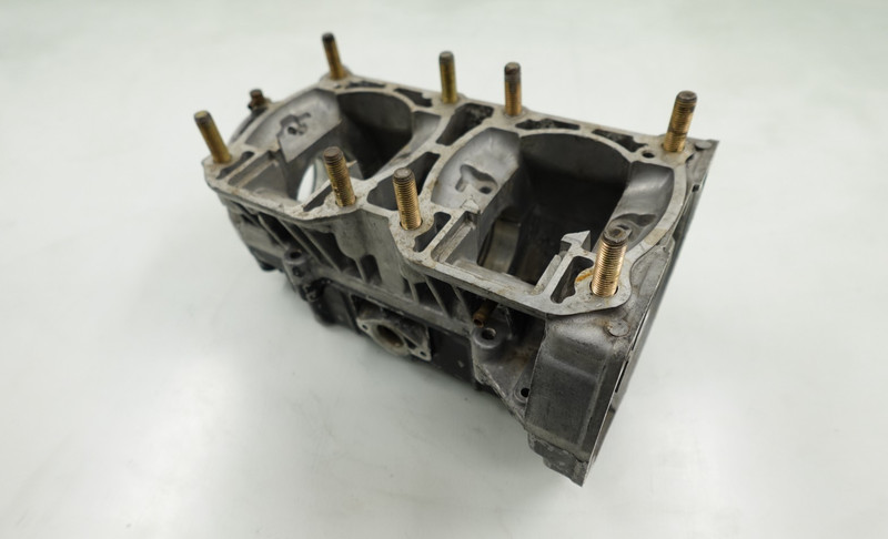 2001-2003 Polaris Pro X 440 F/C OEM Engine Block Crank Case 3087108