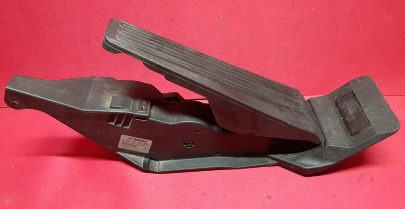 2008 - 2019 Infiniti 2009 - 2020 Nissan 370Z Acceleration Gas Pedal 18002-1NC0A