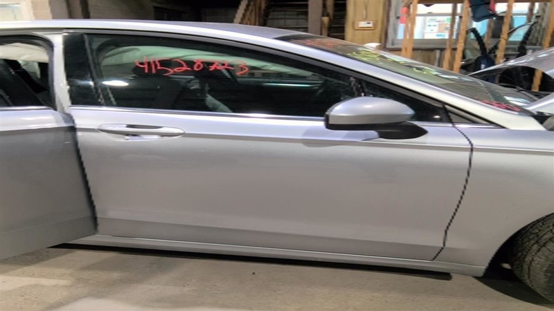 Passenger Right Front Door Without Acoustic Glass Fits 13-20 FUSION 3453985