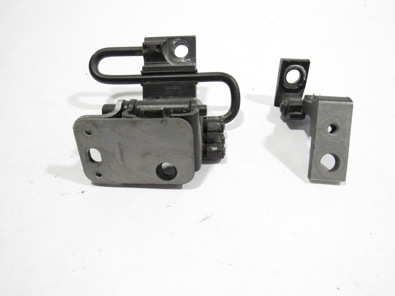 14-17 Audi R8 V10 2015 Right Passenger Door Hinge Hinges Set 2 PCS ;:Y