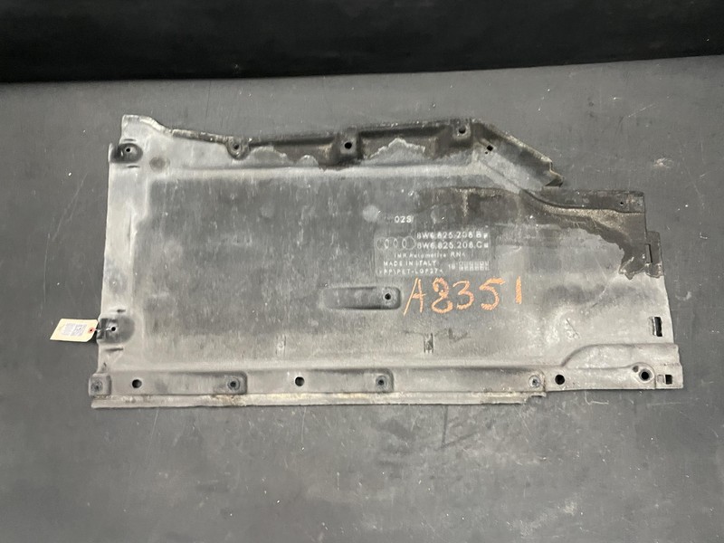 Rear Right Under Cover Splash Shield 2019 Audi S5 Coupe 8W6825208B 2018 - 2024 X