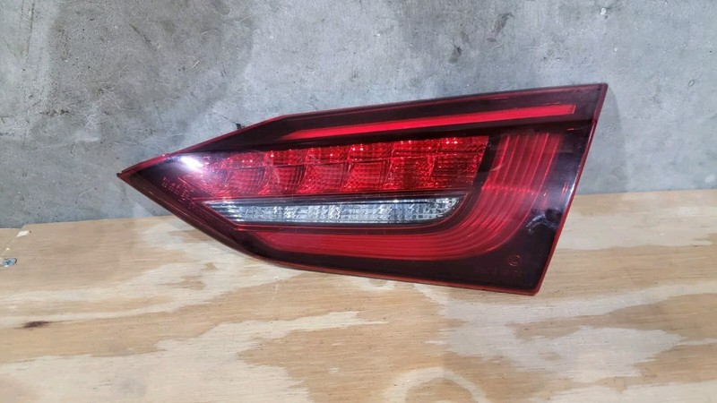 2018 2019 2020 2021 2022 INFINITI Q50 REAR RIGHT INNER TAIL LIGHT LAMP OEM