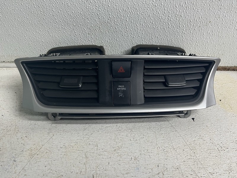 2017-2019 Nissan Sentra Heater A/C Radio Stereo Climate Bezel Hood Trim Cover