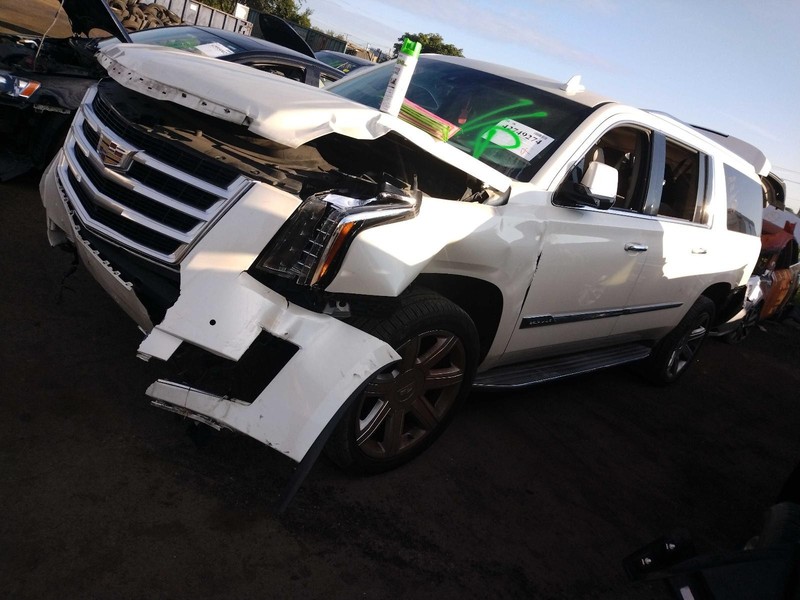 2015 Cadillac Escalade ESV Drive Axle Assembly 4WD 6.20L OEM 138K Miles