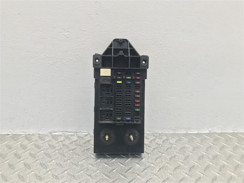 2000-2003 FORD F150 4.2L V6 CABIN JUNCTION FUSE BOX OEM 1L3T-14A067-AA