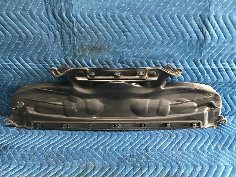 04-10 MERCEDES-BENZ CLS500 C219 HOOD AIR DUCT PANEL TRIM A2118800036
