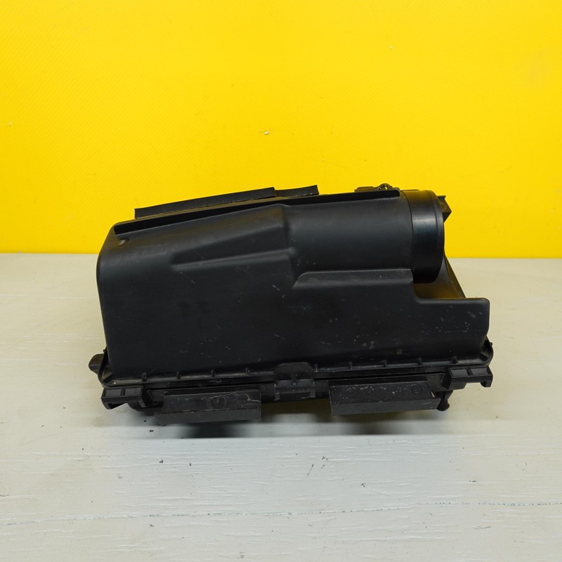 2019-2024 INFINITI QX50 2.0l Engine Air Cleaner Intake Filter Box air Flow Meter