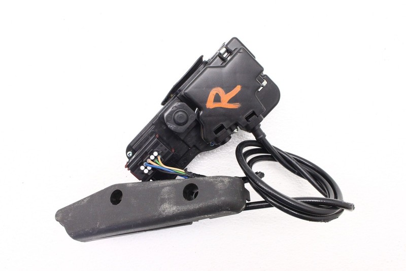 CHEVY CORVETTE C6 05 06 07 08 09 10 11 12 13 PASSENGER DOOR LOCK ACTUATOR OEM