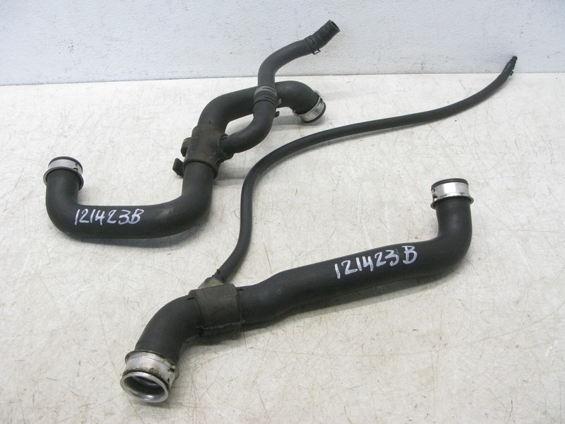 10-11 MERCEDES W212 E350 4MATIC RADIATOR COOLANT HOSE PIPE LOWER UPPER OEM 12142