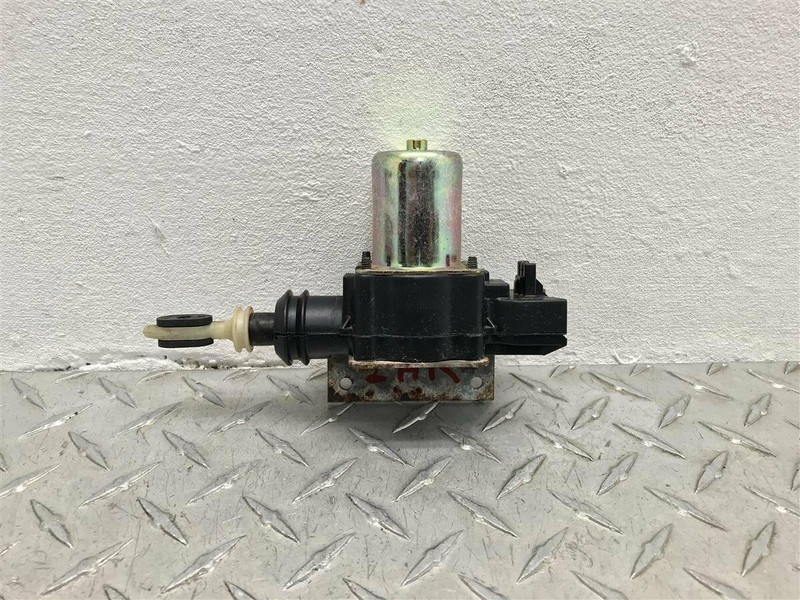 1996 CHEVROLET SUBURBAN 1500 DRIVER REAR POWER LOCK ACTUATOR OEM 5045904