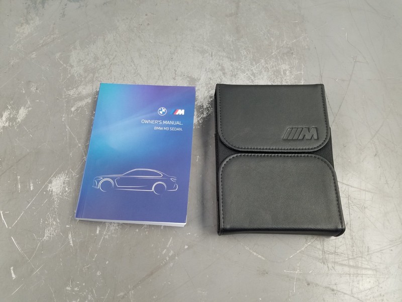 2025 BMW M3 Comp xDrive G80 Owners Manual #8926 E5