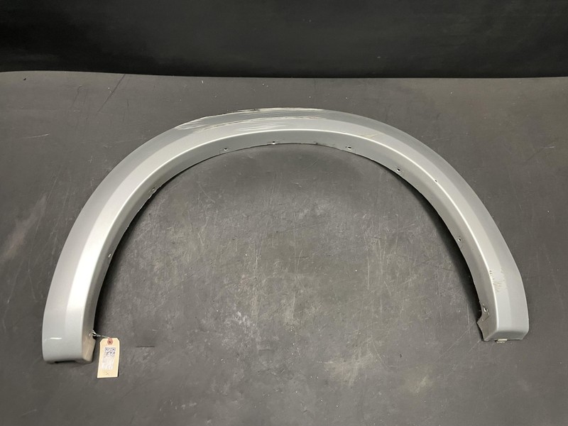 Rear Right Wheel Opening Flare Molding 2018 Dodge RAM 1500 1TD44TRMAF 13 - 22 X