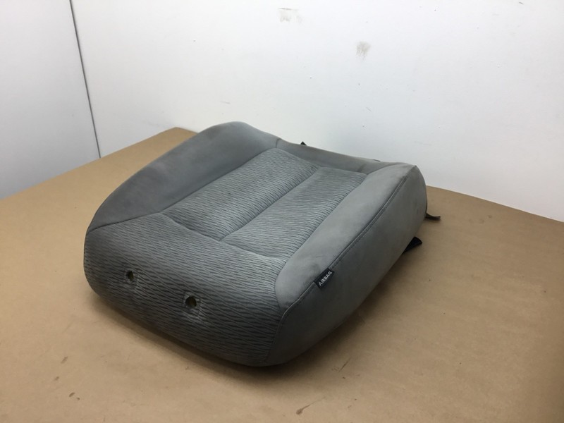 Hyundai Santa FE Front Right Passenger Upper Seat Cushion 2007 2008 2009 :Y