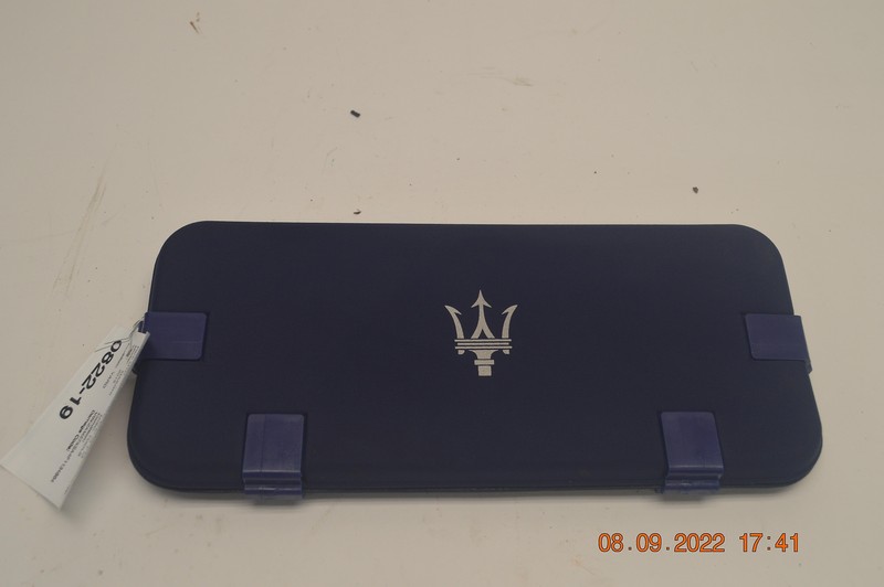 2014-2019 MASERATI GHIBLI WHEEL WRENCH TOOL LIFT KIT CASE BOX OEM