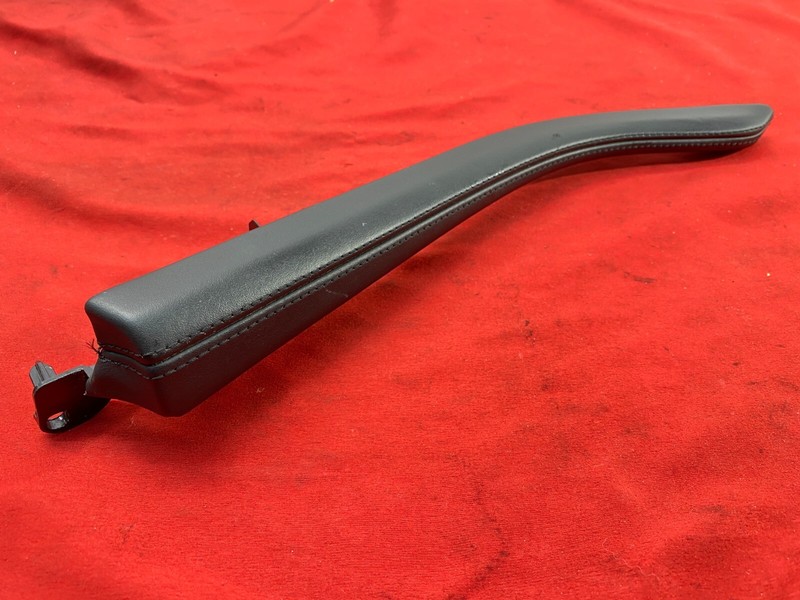 11-16 BMW F10 5 Series M5 Center Console Armrest Trim Strip Leather Black OEM✅