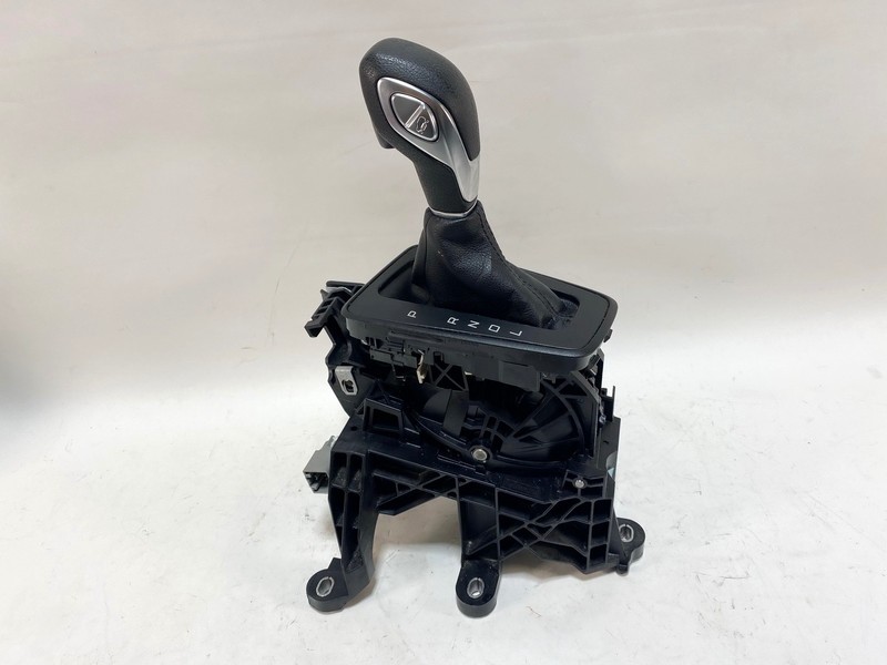 15-18 FORD FOCUS AUTOMATIC TRANSMISSION GEAR SHIFT SHIFTER SELECTOR LEVER OEM