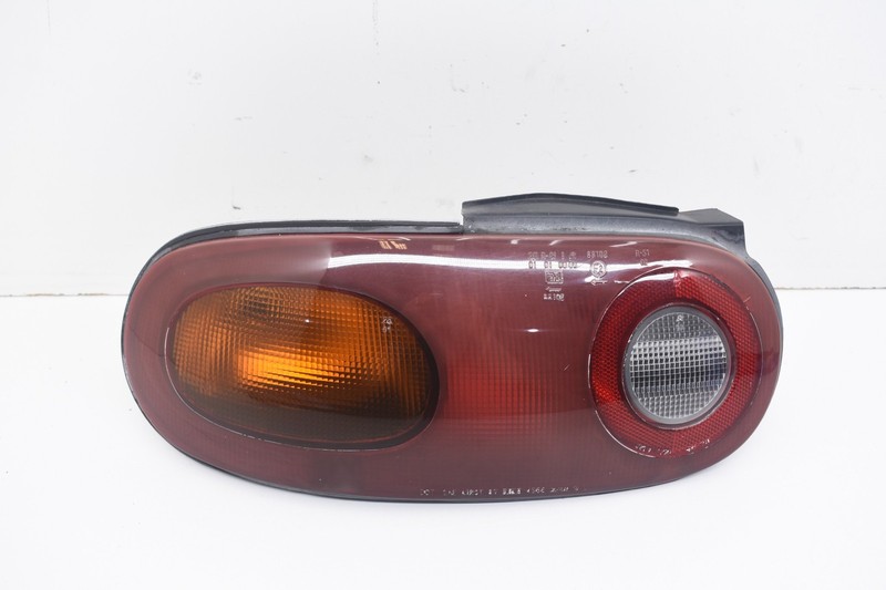 1997 Mazda MX-5 Miata Driver Left Rear Tail Light Assembly OEM KW92