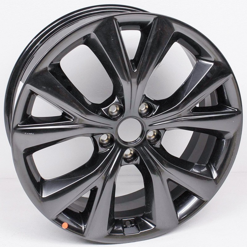 OEM Hyundai Santa Fe Sport (2.0L) 19 inch Wheel 52910-2W510 Marks